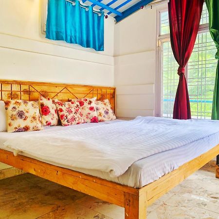 The Stream Side Hostel Масурі Екстер'єр фото