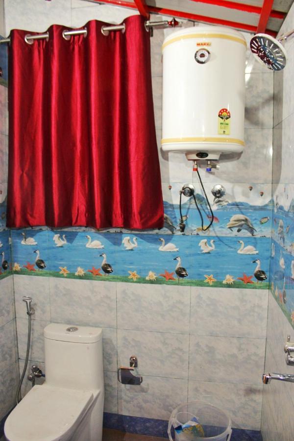 The Stream Side Hostel Масурі Екстер'єр фото